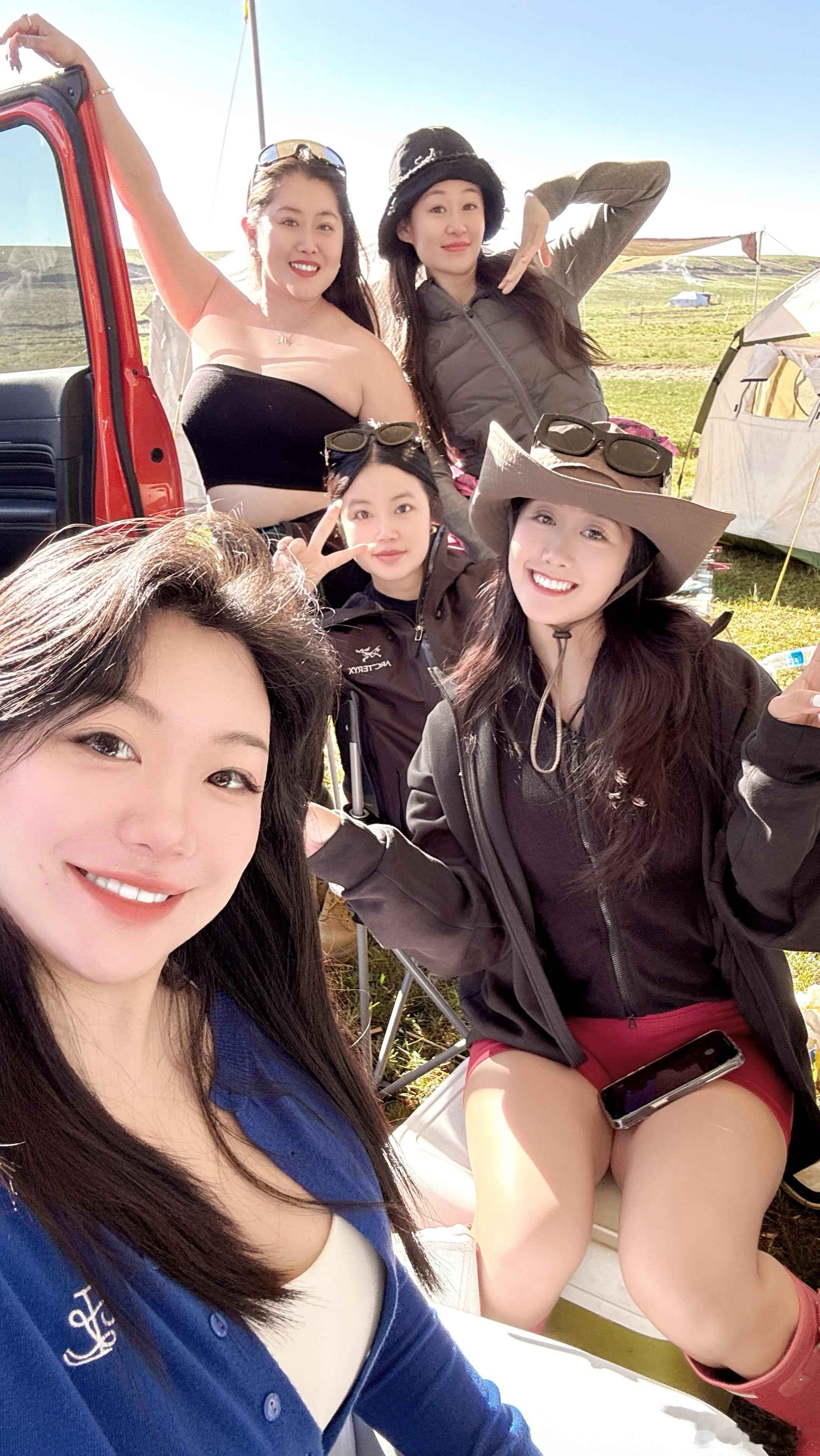 徒‮越步‬野高原露营⛺️‘我‮到看‬了美‮星丽‬河’很‮没久‬有看到‮么这‬多星