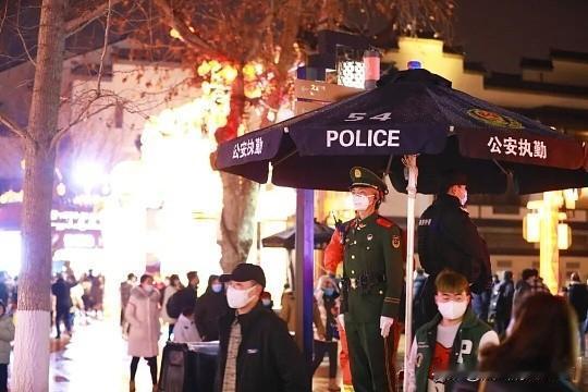 报考军校和警校有什么区别?军校和警校虽然都是“体制内”热门，但本质是两条截然不