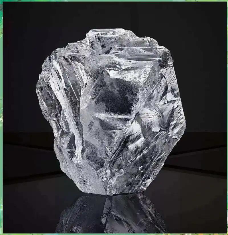 全世界都在盯着光刻机，却没人注意中国早就掐住了另一条命脉芯片打仗，美国管住了光刻