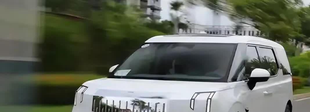 法国总统马克龙没有想到，意大利美女总理梅洛尼也没有想到，甚至欧盟主席冯德莱恩都没