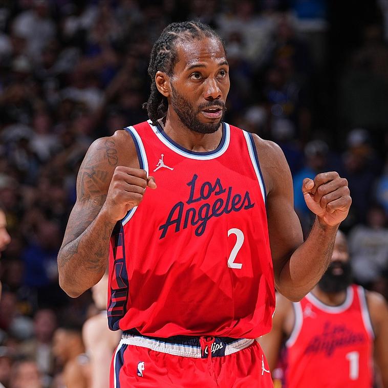 逆天！快船未来5年选秀权：2026年首轮：属于雷霆2027年首轮：雷霆拥有互