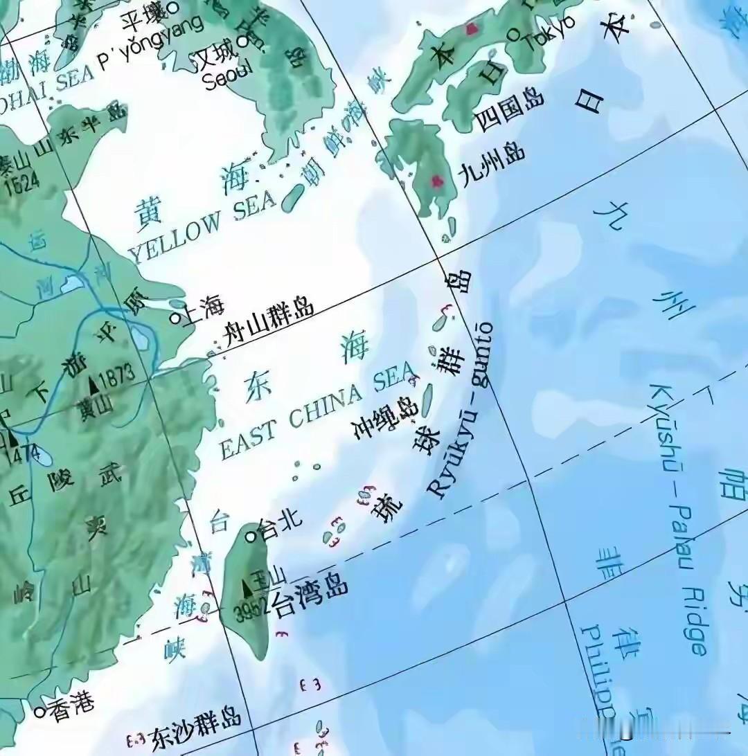 日本真正的死穴就是琉球群岛。 高志凯先生划出的北纬30度线，就是把日本的地缘