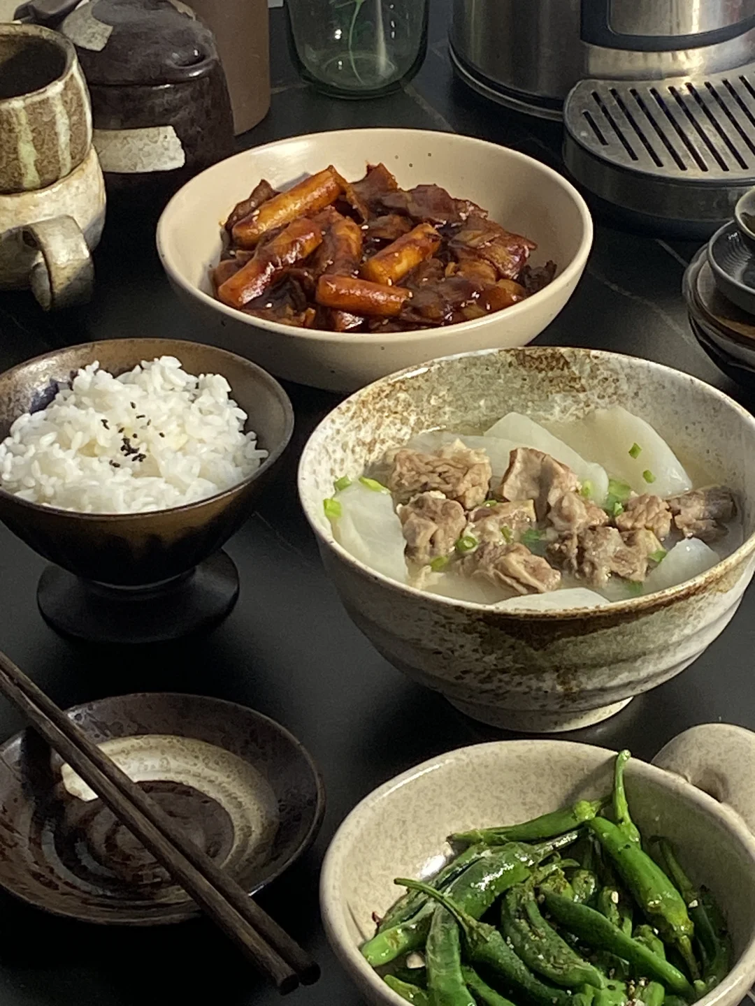 菜谱灵感📜清炖牛腩 年糕炒五花肉 香煎辣椒