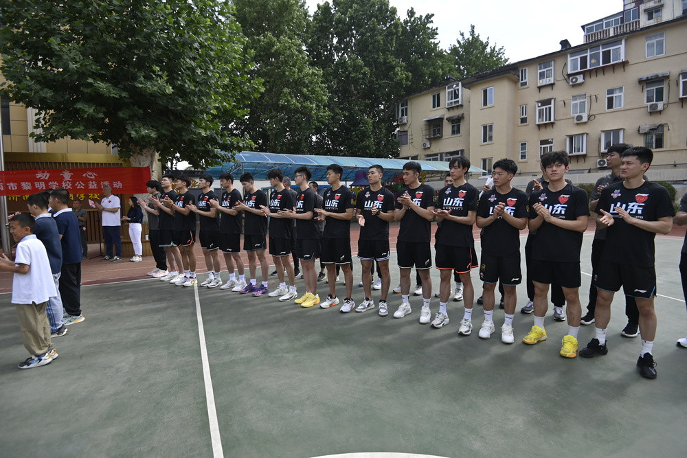 邱彪: 6名试训青年队队员都很阳光, 后续还有队员试训