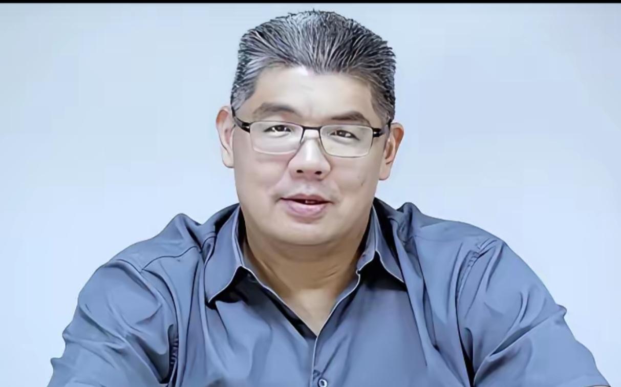 你反对谁不好，偏偏要反对郑丽文，她怎么说也是连战老先生一手栽培起来的，常言道“不
