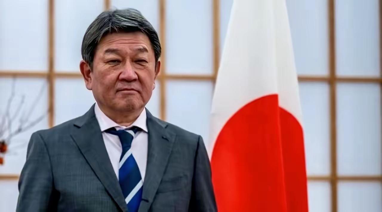 死不悔改！日外相回答凤凰卫视记者时表态：“首相不会撤回存亡危机事态的相关发言，