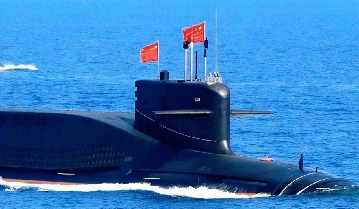 日本媒体证实，中国潜艇全力推进核动力化，美水下优势摇摇欲坠最近国际军事圈吵得