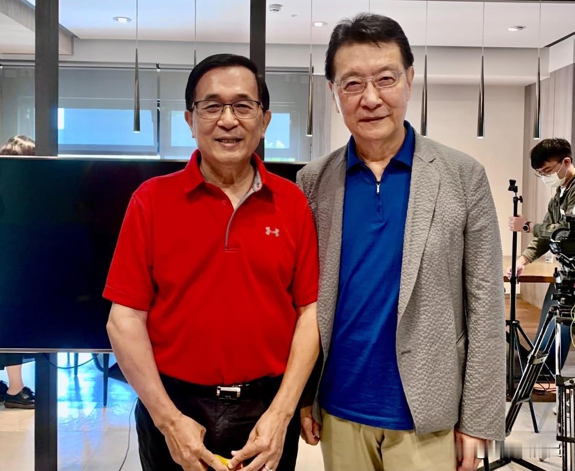 陈水扁今（17日）在社媒发文称，六年前赵少康专访我，两人都被骂，我更失去不少深绿