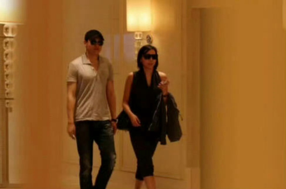 张婉婷高云翔我相信是真的，因为看再见爱人的时候，我是不懂她一个经纪人怎么那么