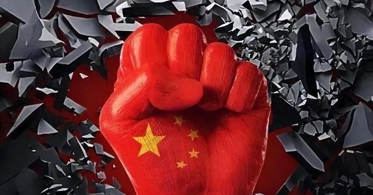 ASML喊话中国别自研？EUV换道超车，谁在怕蛋糕被动一家不造芯片的公司，却