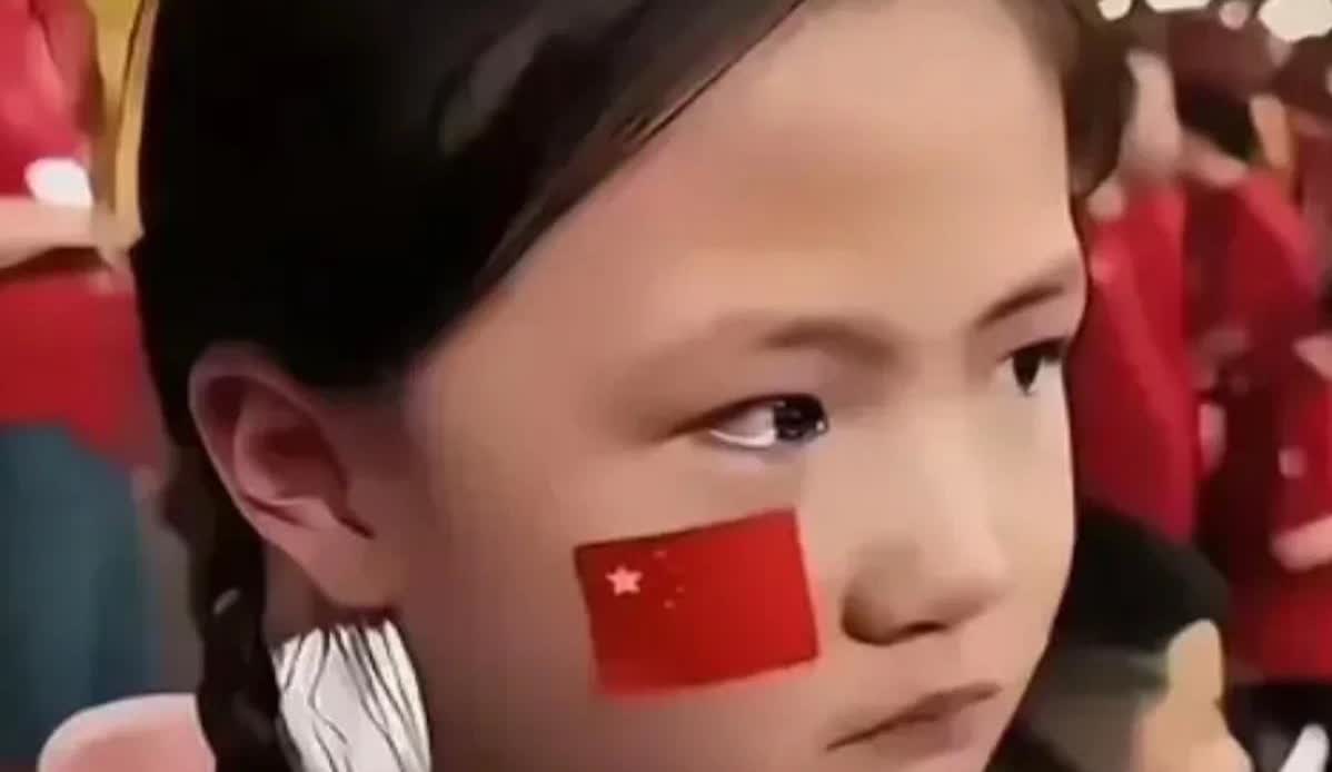中国足协把足球搞到人人喊打的地步，最根本的原因是，他们用不着为球迷负责就可以存在