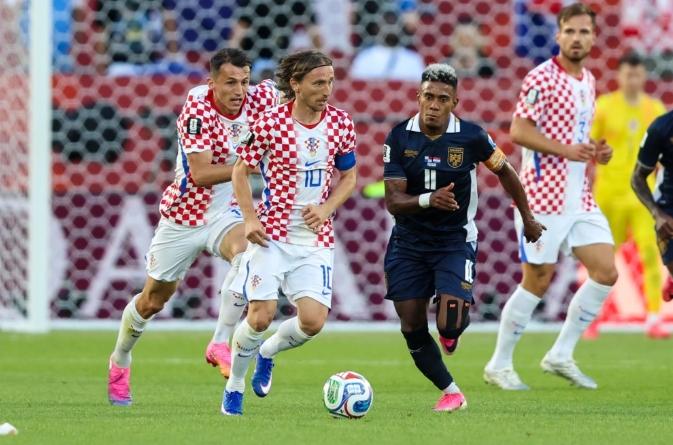 一步之遥！比利时5-1新西兰，埃及1-1伊朗，韩国队濒临淘汰！首轮2-1逆转欧