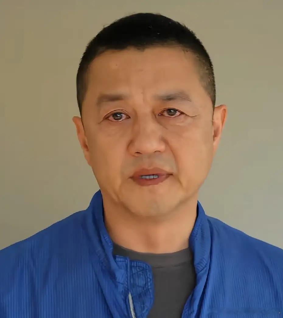 怎么还有人不明白，为什么李亚鹏要收下胡心瑶捐给嫣然基金的99999元？如果李亚鹏