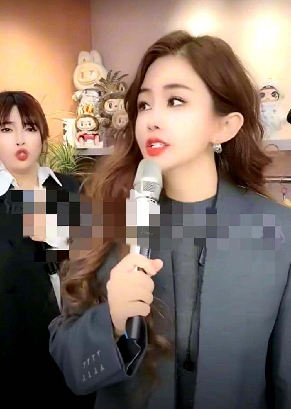 辛巴又双叒叕出手了？818粉丝节，一个叫“神秘人888”的账号狂刷1100万。