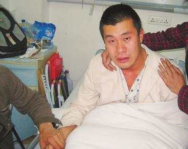 26岁小伙子患癌, 原因是每天吃这种东西, 很多人都吃过