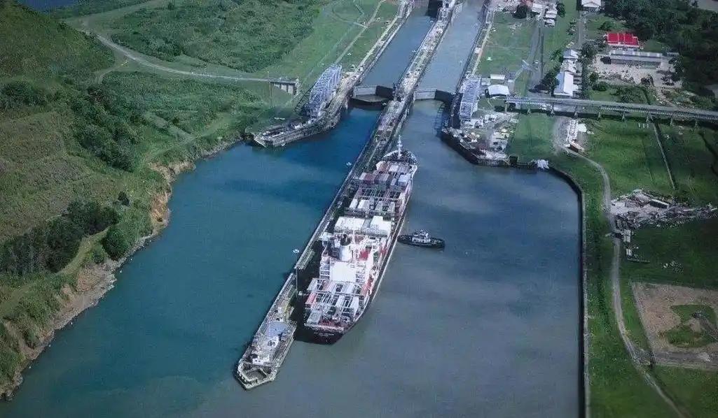 耗时18天、多走8000海里！巴拿马运河堵死，货船扎堆绕行真相，耗时18天、