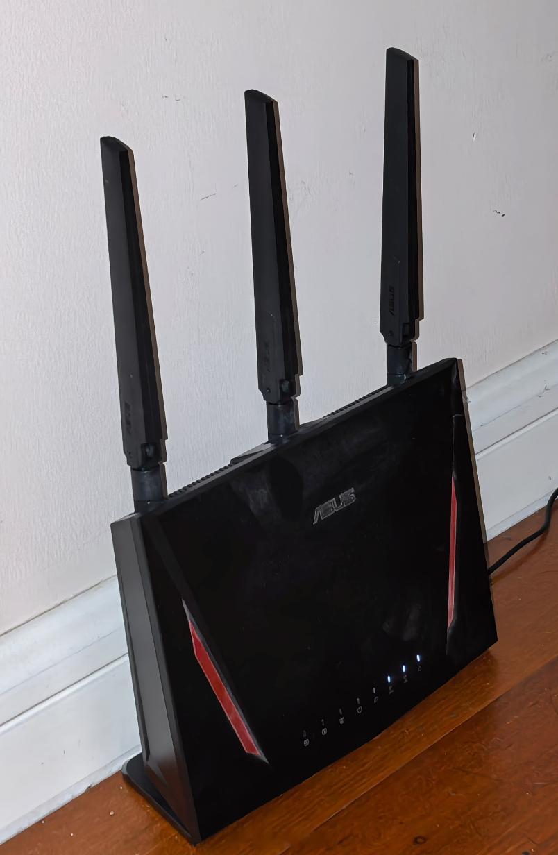 Wifi信号还是得Mesh才行啊！之前用的华硕AC86U，一款很老但是经典的路由