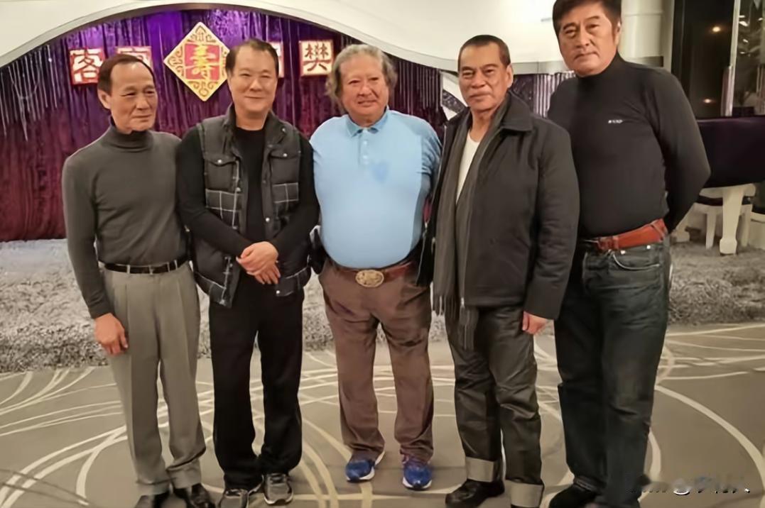 2020年，樊梅生香港老牌演员，也是樊少皇的父亲。当年举办寿宴，一众老牌功夫影星
