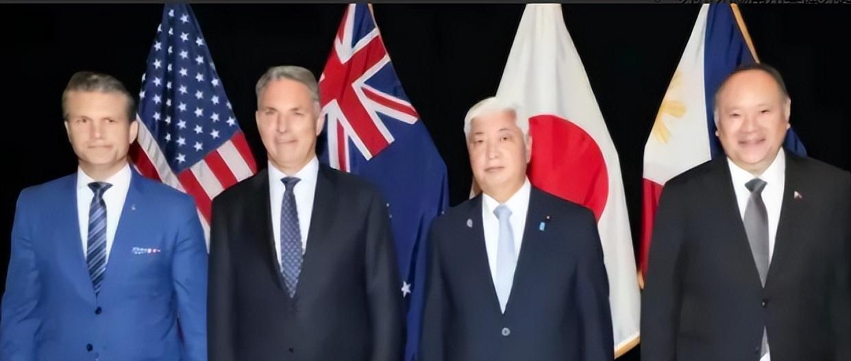 万万没想到，中国今年竟在新加坡被围攻了，美国威胁中国不准武力改变台湾和南海现状，