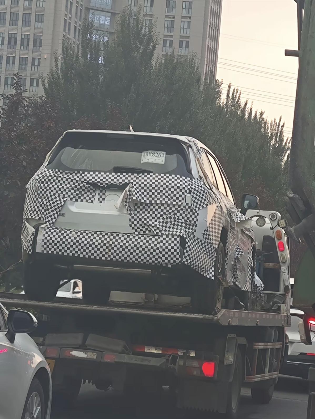 一汽丰田的吧，新荣放