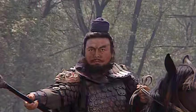 张飞是怎么看待赵云的？就这么跟你说吧，长坂坡前，他对赵云是有嫌弃的，因为听手下说