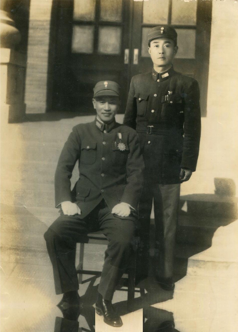 1945年，湘西会战150个鬼子各身绑上百斤炸药，紧贴武冈城墙拉响导火索，城墙倾