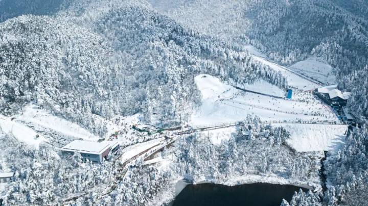 大明山万松岭滑雪场今日开滑! 最全公交直达、转车攻略奉上