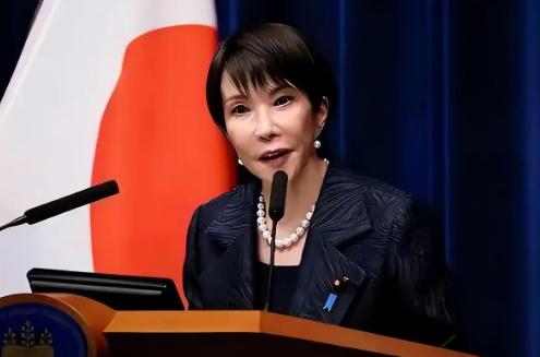 🌞日本全境不保？解放军准备出手之际，马科斯趁火打劫，却没料到直接撞到了中方