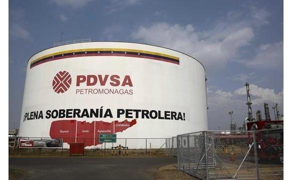 中国拒绝美国要求，继续买委内瑞拉石油。美军突袭，抢走中国石油。中华人民共和国可以