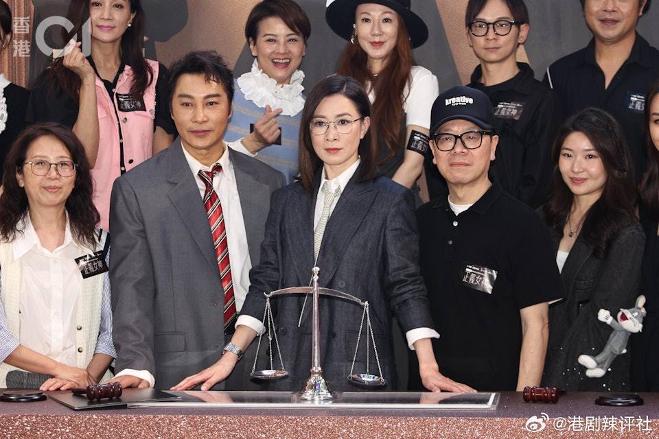 相隔將近22年，譚耀文再次出演TVB劇，兼再次與佘詩曼。兩位「高人」再次聯手，實
