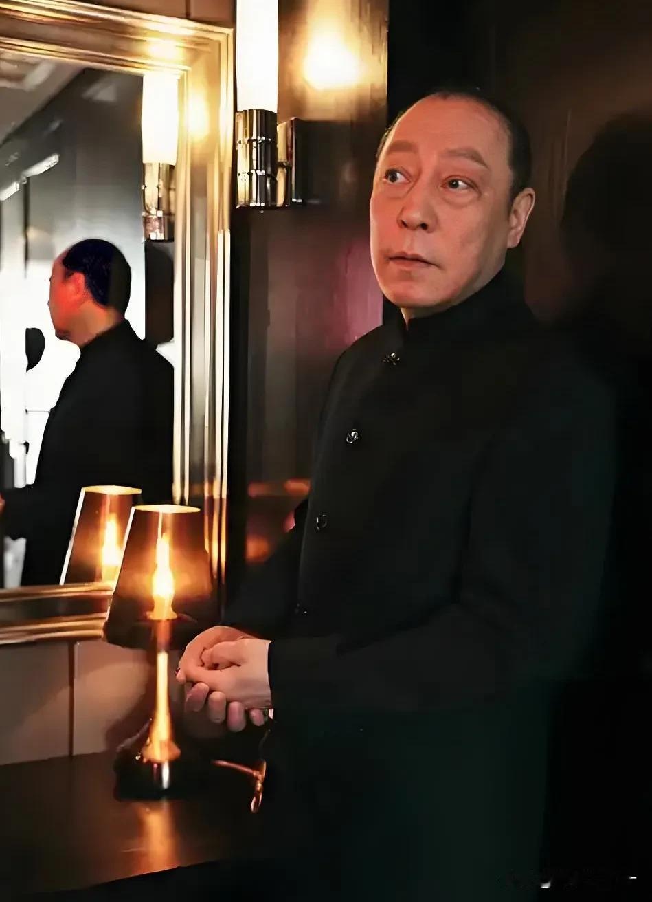 电视剧《生万物》最拉胯的，不是尝试转型首演村姑的杨幂，也不是小品演员转战