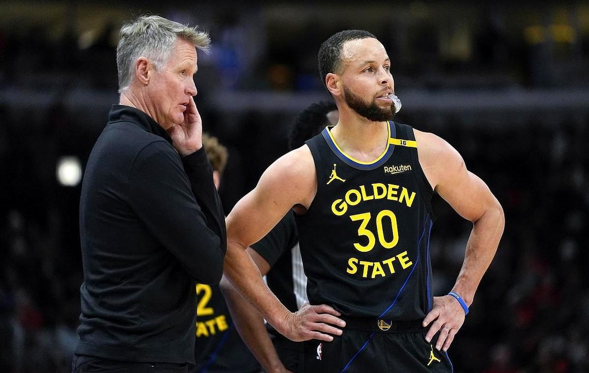 库里两场轰下87分，勇士却吞下连败——35岁的他，正在上演NBA最孤独的得分表演