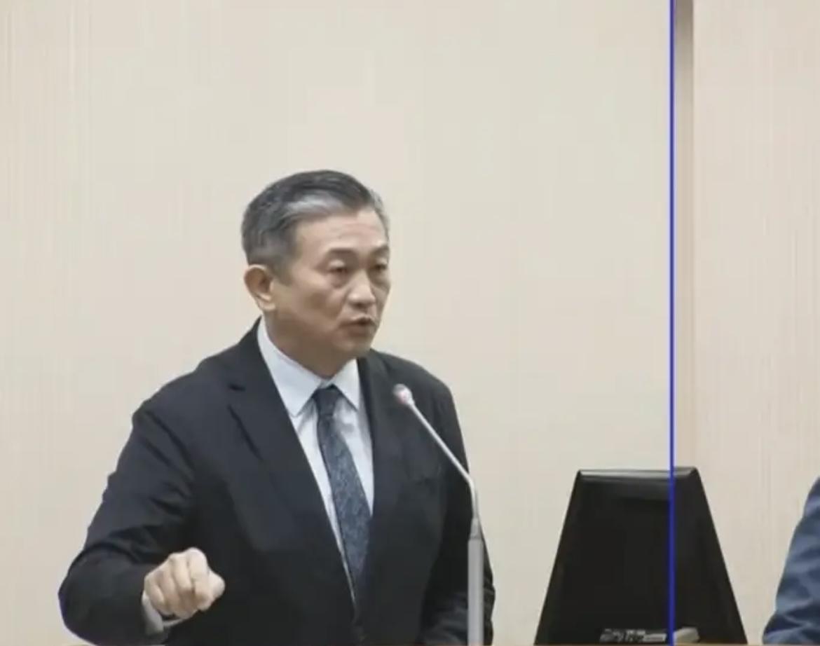民进党4个绿委搞“独角戏”，曲解2758号决议简直是自欺欺人！就4个人在场硬推临