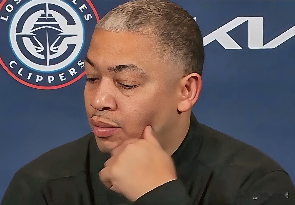 快船赢球后，泰伦卢发话了！今日，快船以121-117战胜猛龙，升至西部第十。