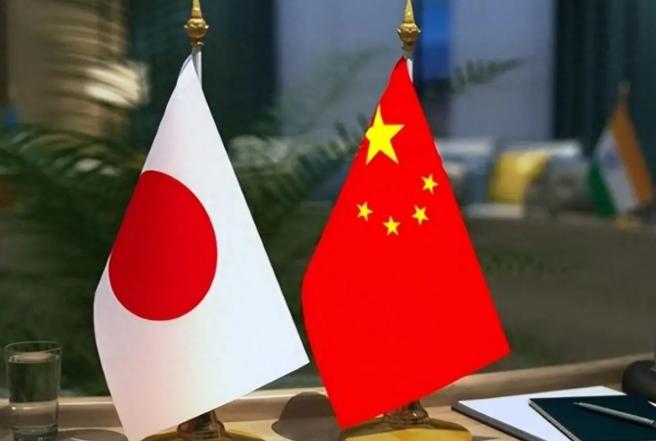 日本天塌了！改历史、直接被点名根据日本媒体共同社9月1日的报道，正在吉尔吉斯