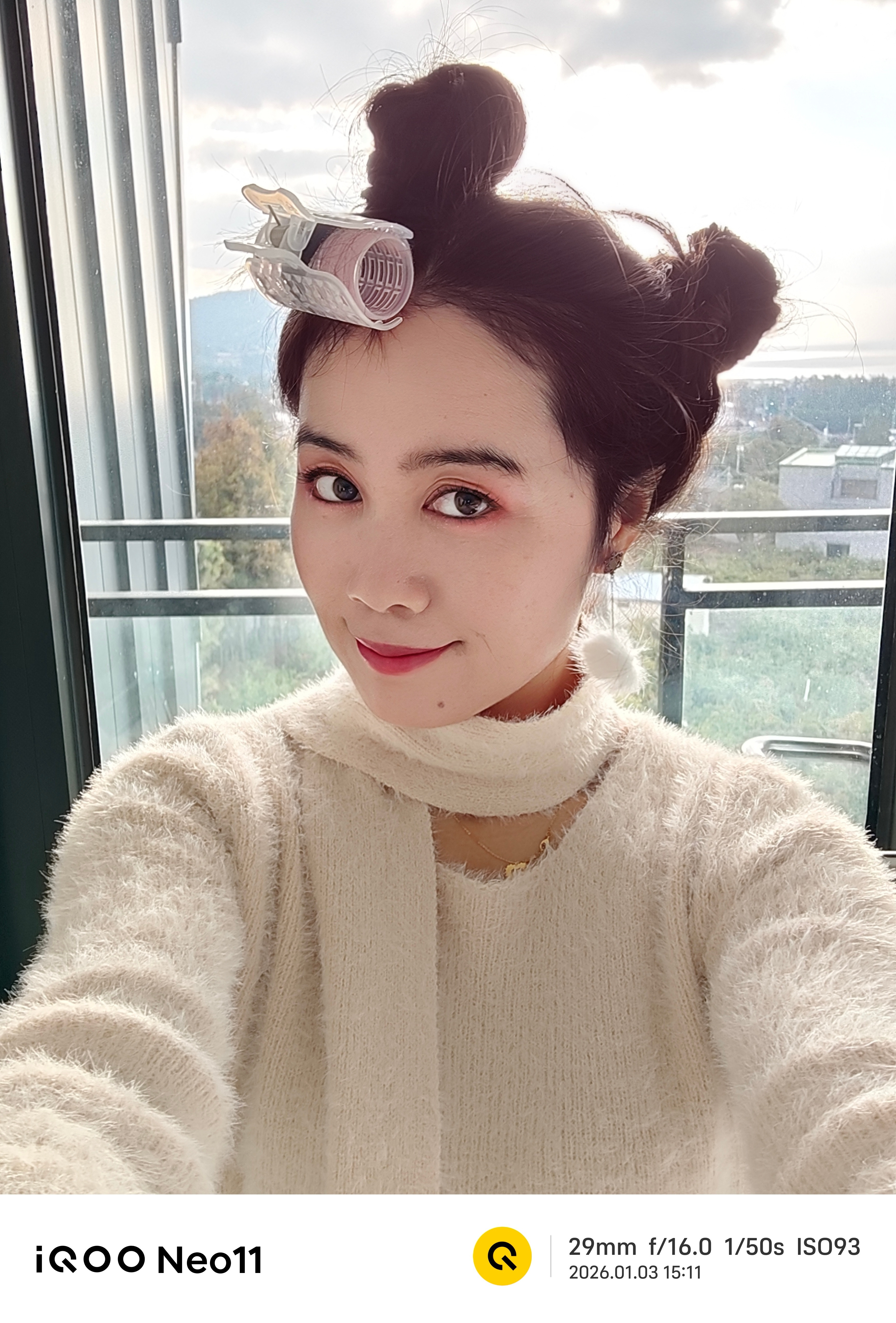 我以为我手里的手机拍照就很美了，没想到这个影像实力真的很棒期待体验呀iQOO