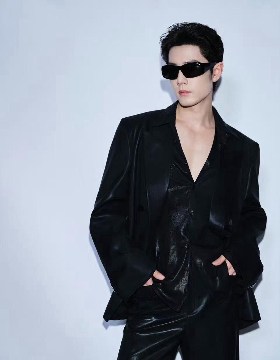 Gucci把整季新款首发给肖战？这手笔，真不是流量生意那么简单！刚刷到G