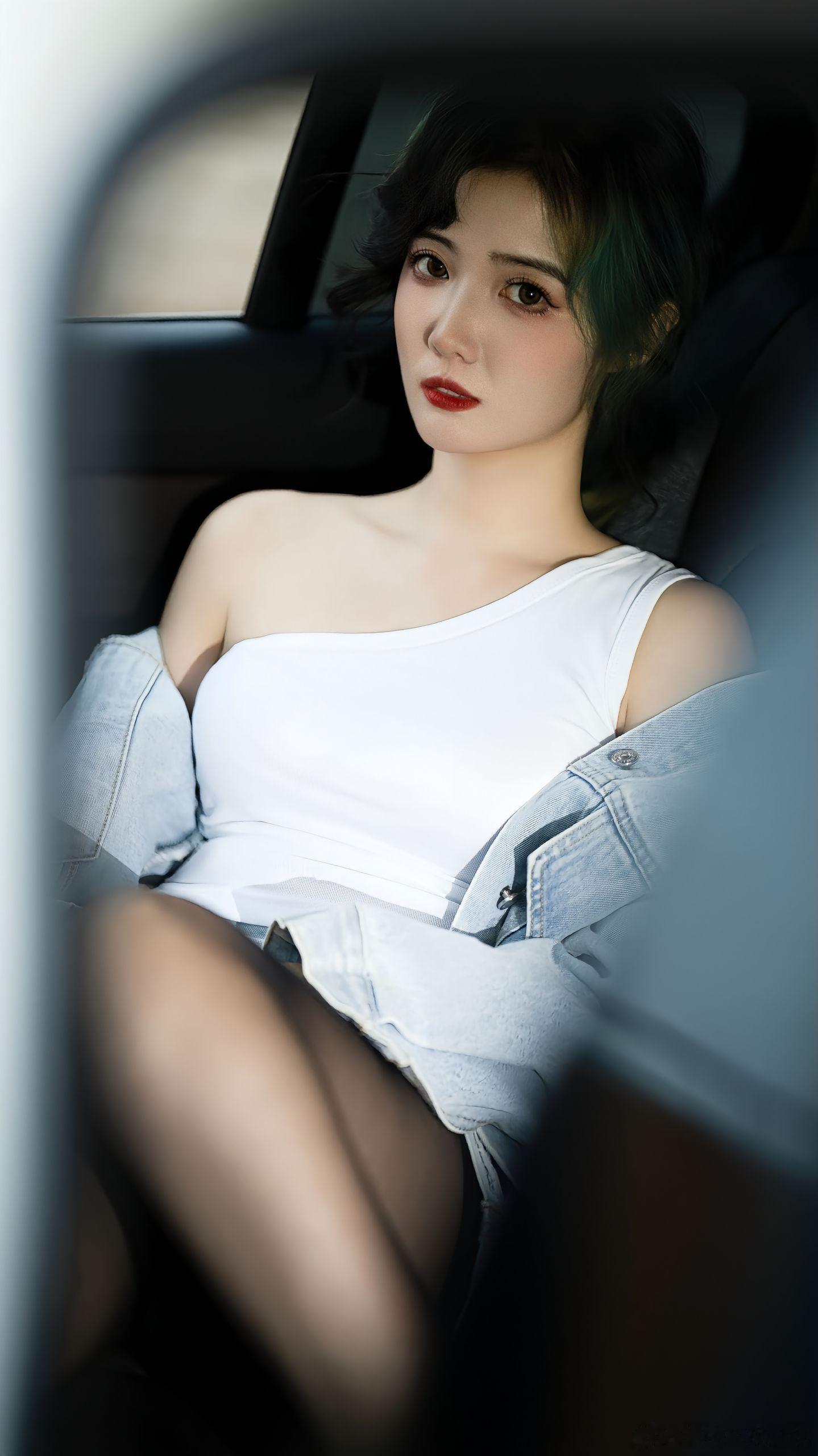 约拍宝马配美人美女精彩人像​​​