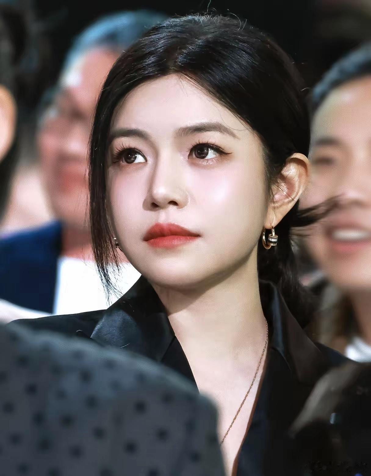 多读书还是有用的，不信你看看陈妍希。书不是白读的，其他的我们先不说，她作为母亲，