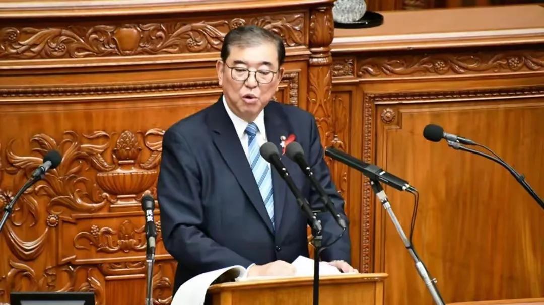 真的是重大新闻了，日本首相石破茂当众忏悔了！5月29日，石破茂参加东京第30届