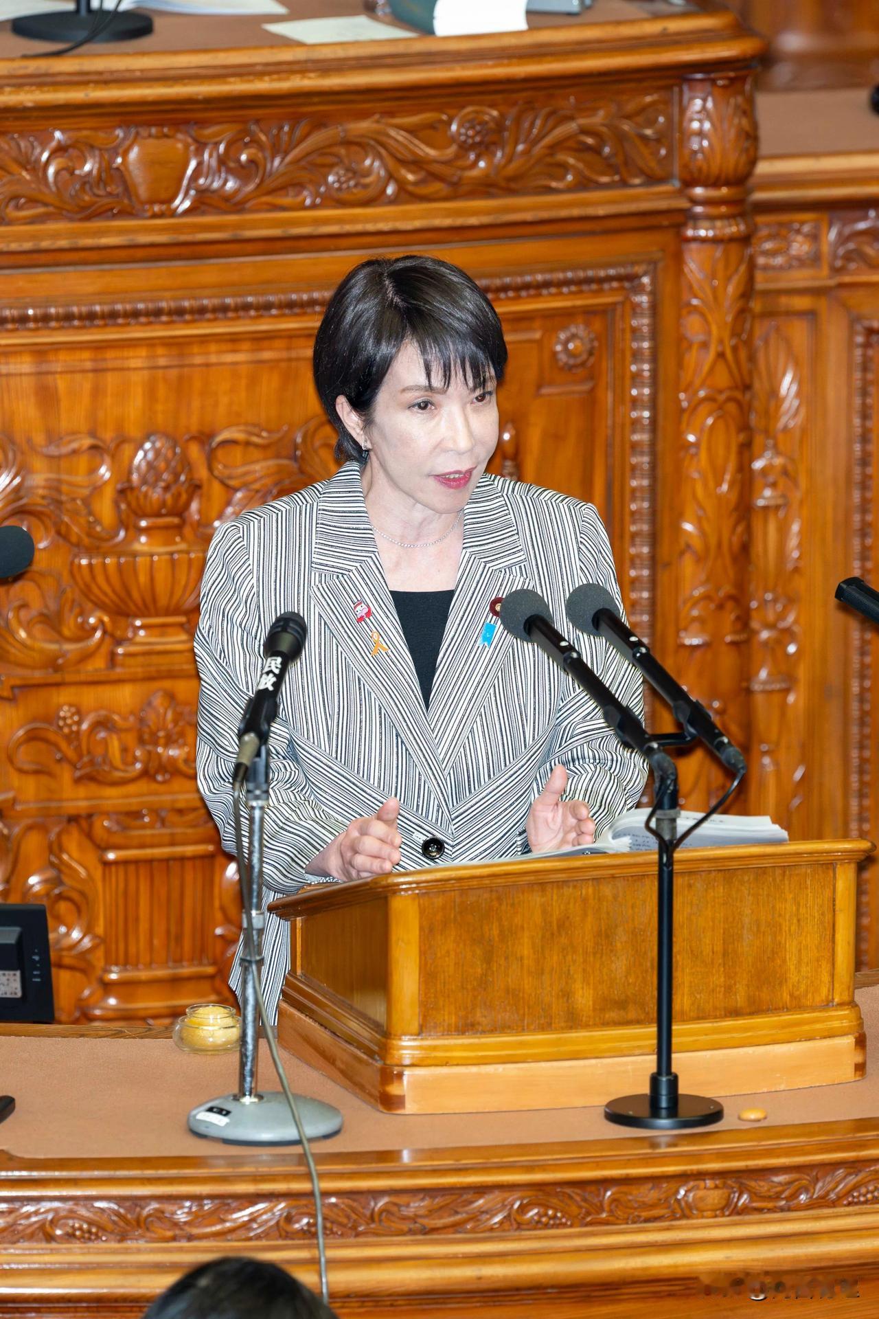 我看高市早苗这出“绝望豪赌”，不管她输赢，中国都有大招！日本首相高市早苗突然