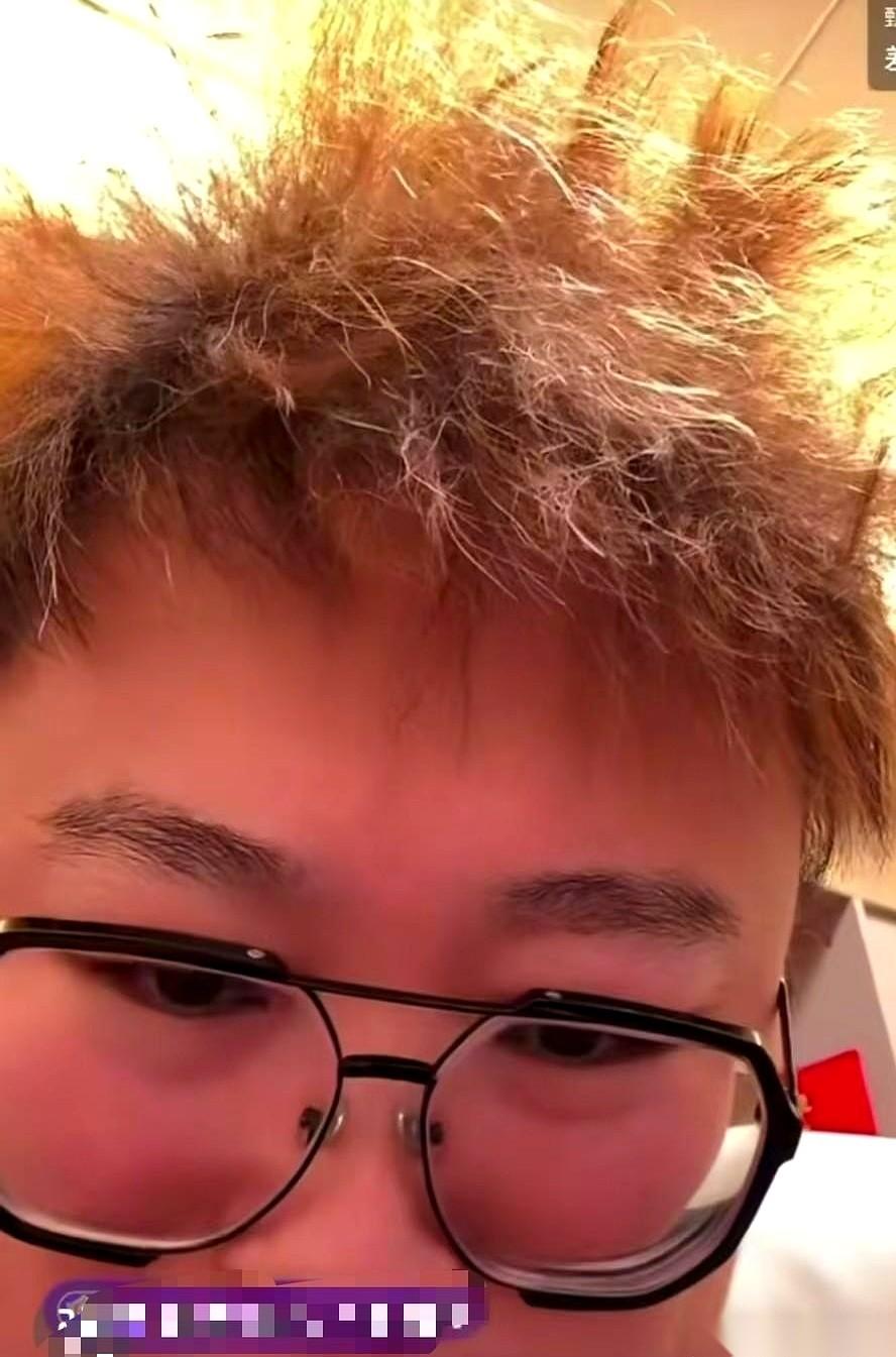 “哪怕告到我破产，我也跟你们死磕到底！”说真的，刚刷到小妍直播间的时候，我直接