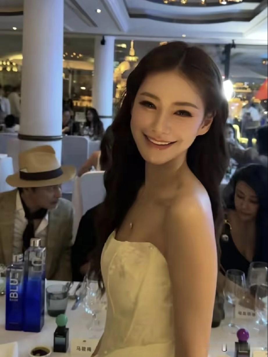 说白了，汪小菲是马筱梅钓的金龟婿。正常来说，马筱梅以前只是一个美容顾问，跟汪