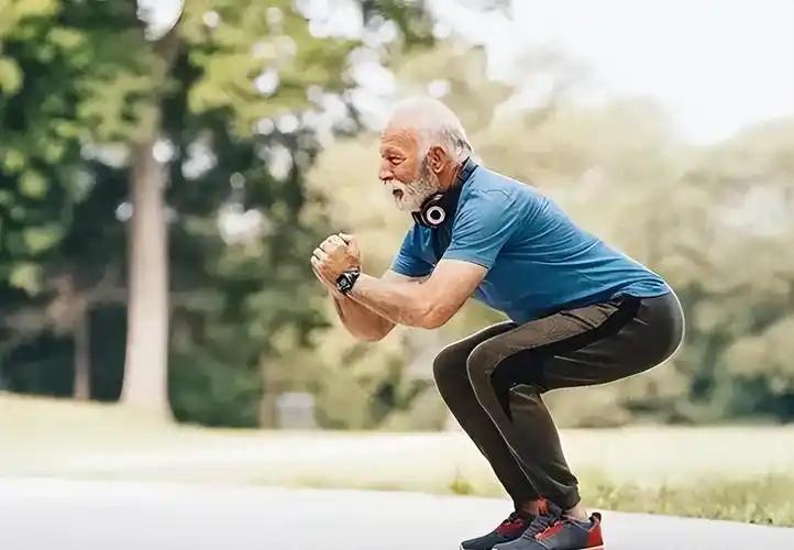 每天只蹲5分钟,15天后,睡眠变好了,饭量正常了,连腰都直了!这不是玄学,是被忽