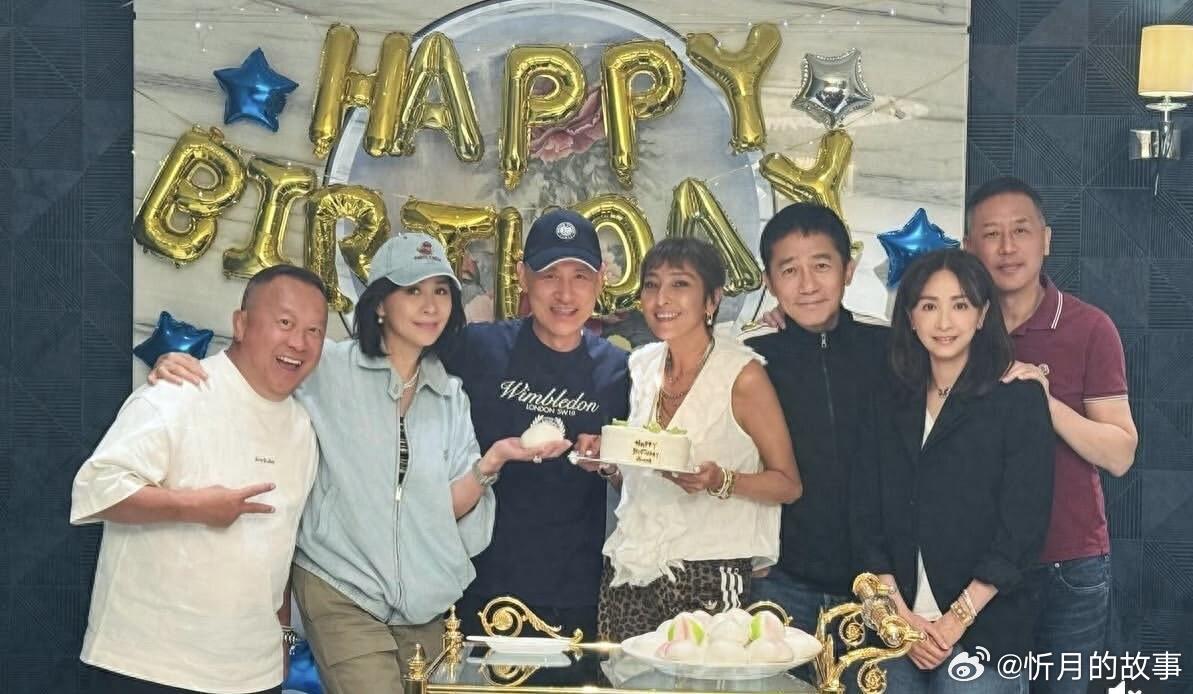 上山诗钠，62岁退圈女星（表弟张智霖，亲舅舅曹查理）举办寿宴，吴启华携18岁女儿到场，刘嘉玲、邱淑贞