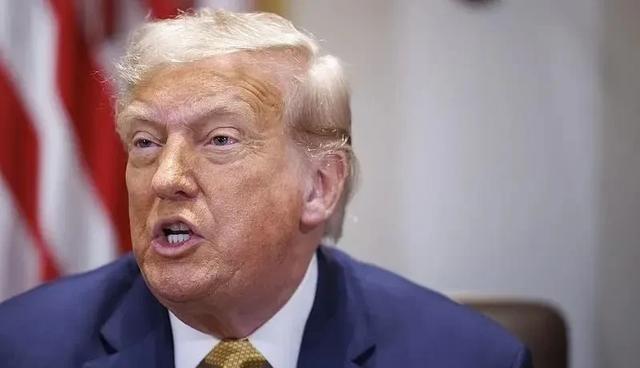 特朗普曾有三个不敢相信：第一个不敢相信的是：越打压中国，中国越强。第二个不敢相信