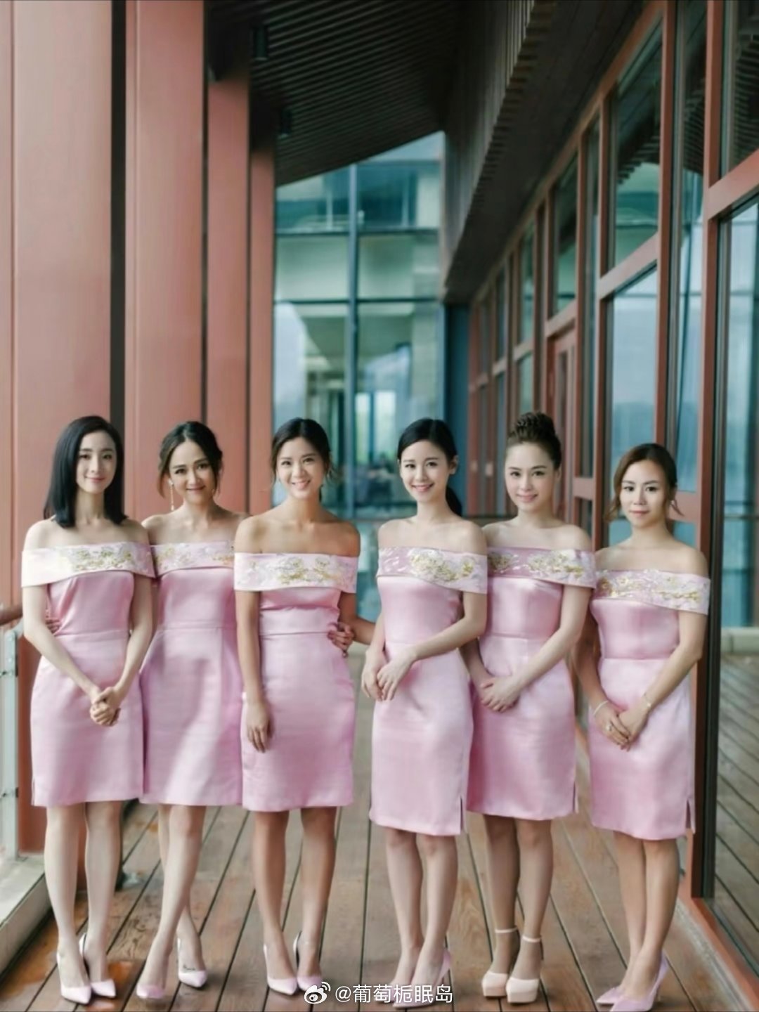 陈妍希当年的伴娘团可以算是伴娘界的天花板了吧​​​