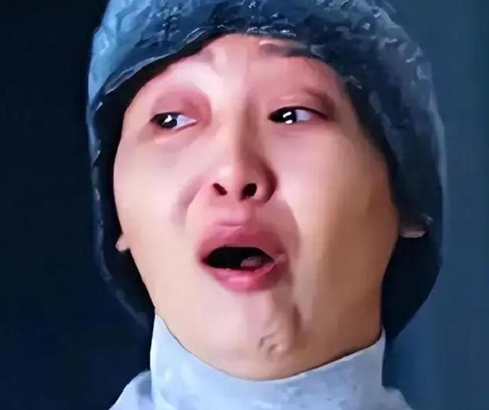 “离婚仅150天，冯小刚清空与徐帆过往”这几个字时，第一反应不是八卦，而是一个字