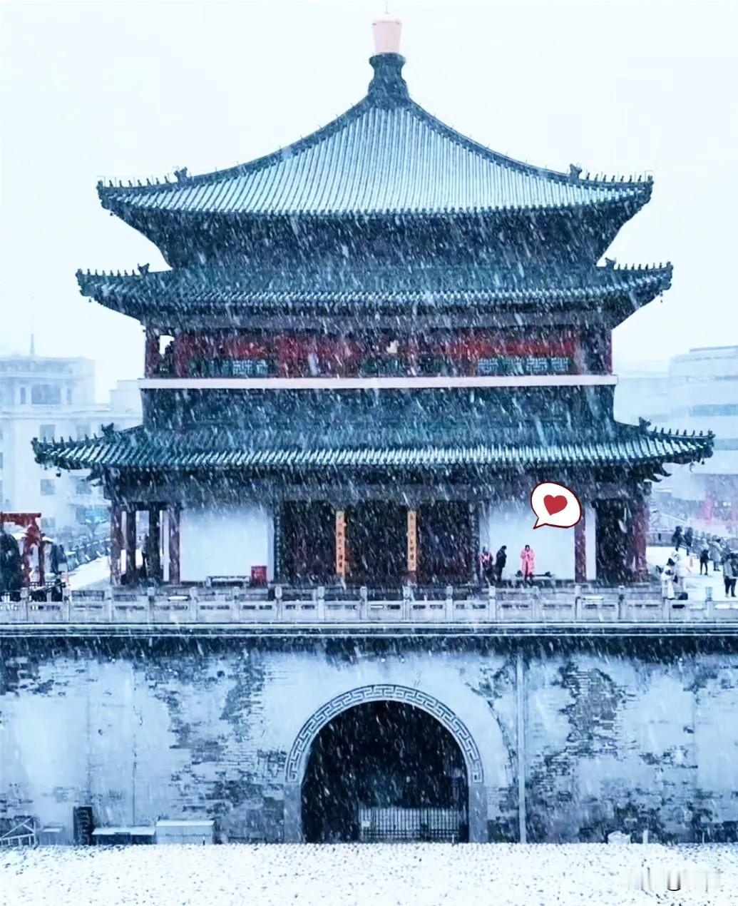 西安这次又出名了。这次它出名的不是历史悠久的古都，也不是它的羊肉泡馍，而是20