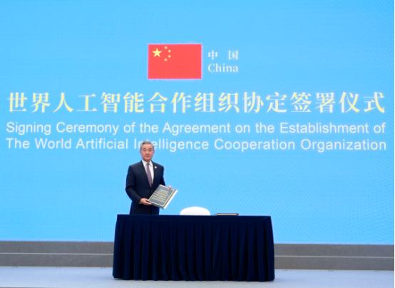 不服就干，拭目以待！7月17日，彭博社报道：“包括俄罗斯在内的29个国家已加入